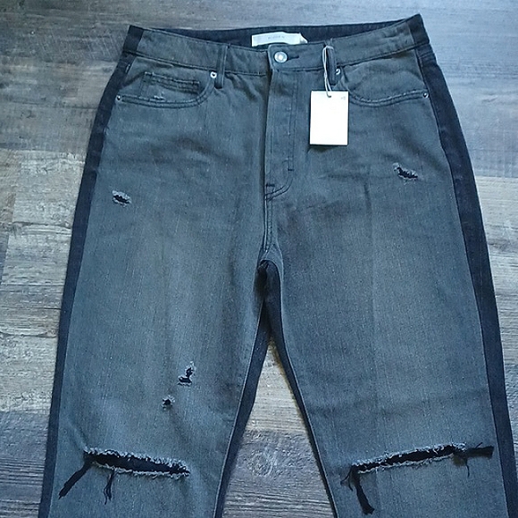 NWT Hidden gray/black high-rise Tracey straight jeans - Picture 2 of 10